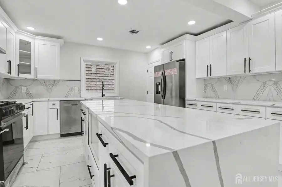 -1433 Dogwood Drive, Piscataway, NJ 08854 - #2