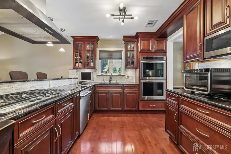 -6 Murfield Drive, Lincroft, NJ 07738 - #3