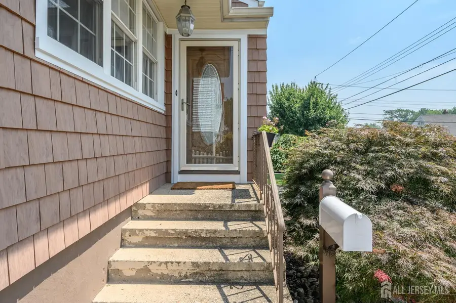 -23 Hearthstone Avenue, Fords, NJ 08863 - #2