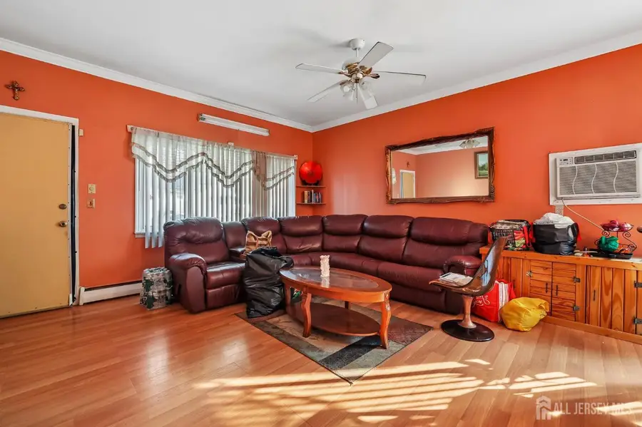 -54 Atlantic Street, Menlo Park Terrace, NJ 08840 - #2