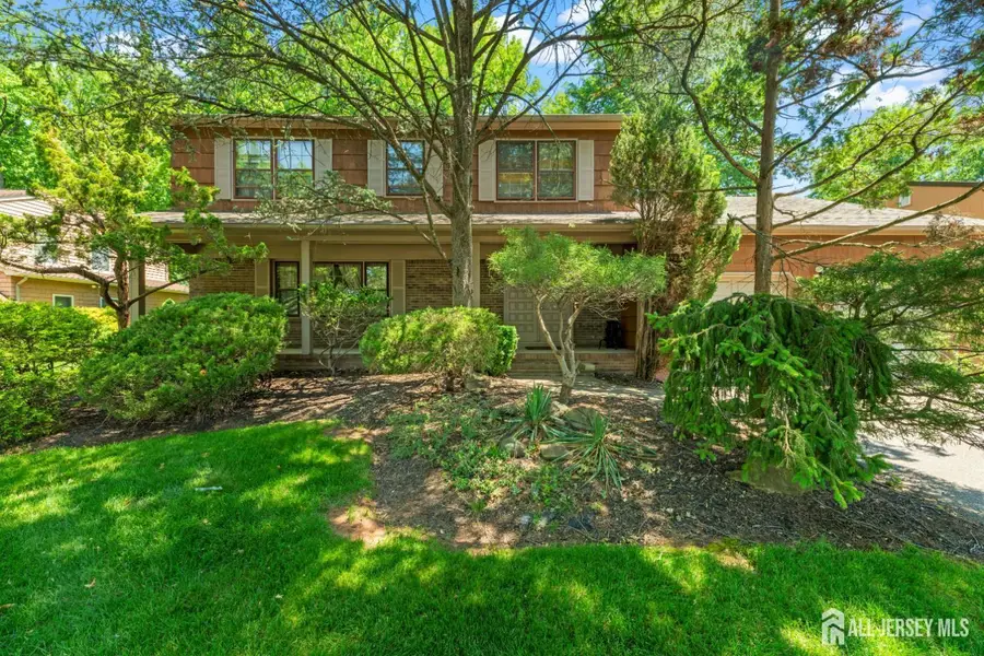 -11 Aspen Circle, Edison, NJ 08820 - #2