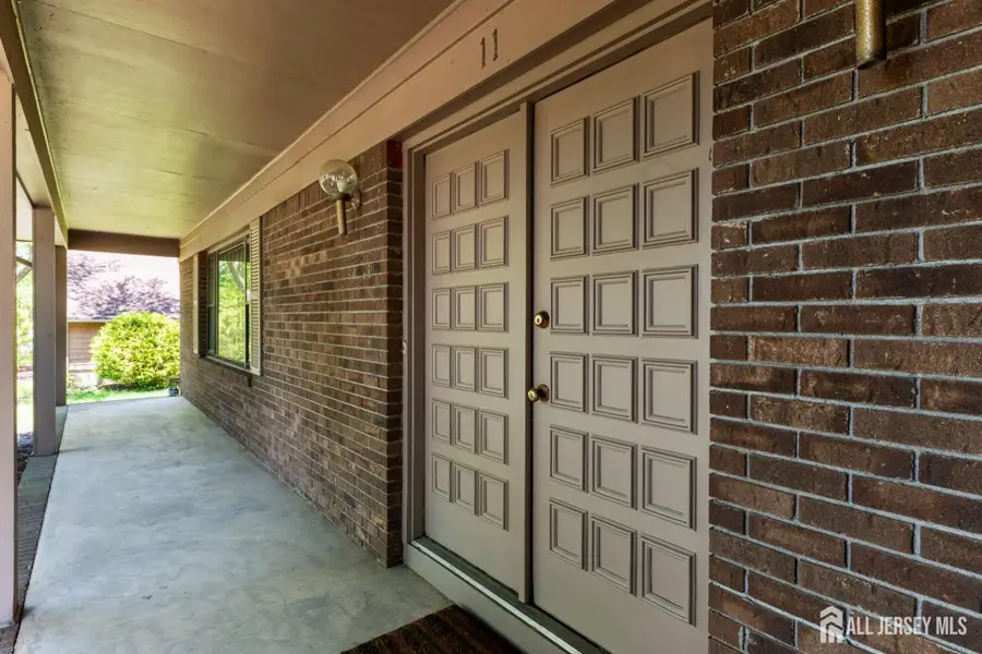 -11 Aspen Circle, Edison, NJ 08820 - #3