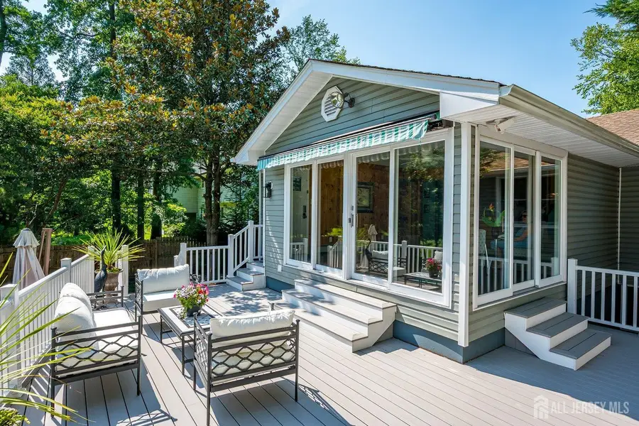 -41 W Calvert Avenue, Edison, NJ 08820 - #2