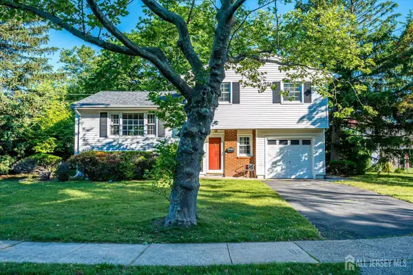 -31 Rieder Road, Edison, NJ 08817