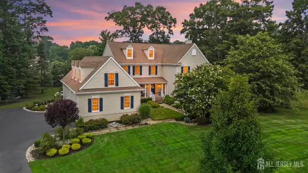 -4 Breckenridge Court, Freehold, NJ 07728