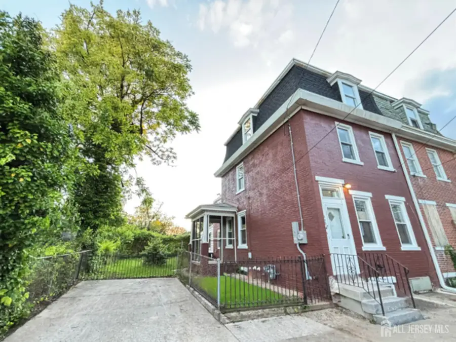 -438 Lawrence Street, Burlington, NJ 08016 - #3