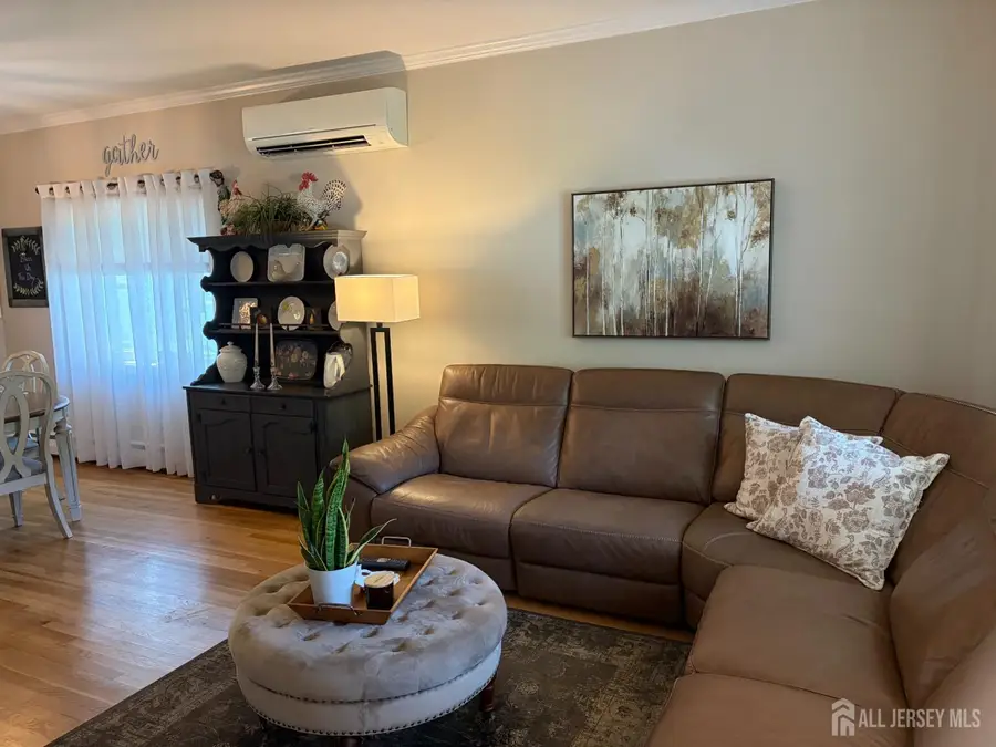 -1 Maryknoll Road, Menlo Park Terrace, NJ 08840 - #2