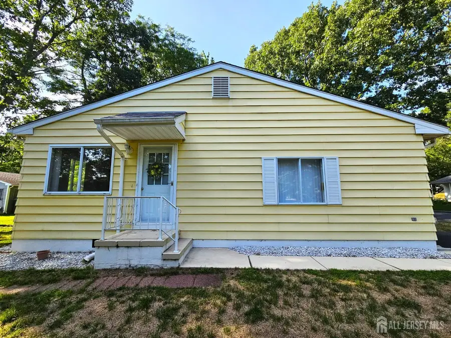 -4 Wyoming Avenue #B, Whiting, NJ 08759 - #3