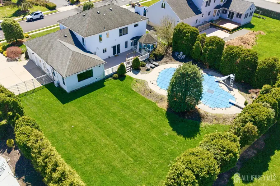 -4 Allison Court, Edison, NJ 08820 - #2