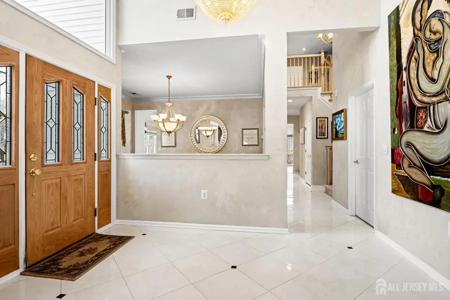 -8 Sherwood Drive, Monroe, NJ 08831 - #2