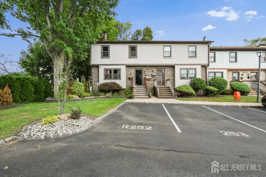 -27 Highview Drive, Woodbridge, NJ 07095 - #3