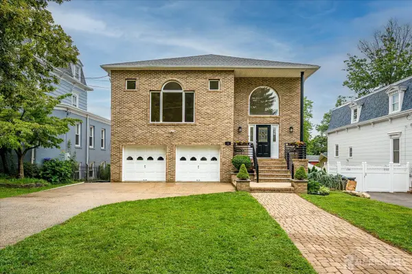-12 Homer Place, Metuchen, NJ 08840