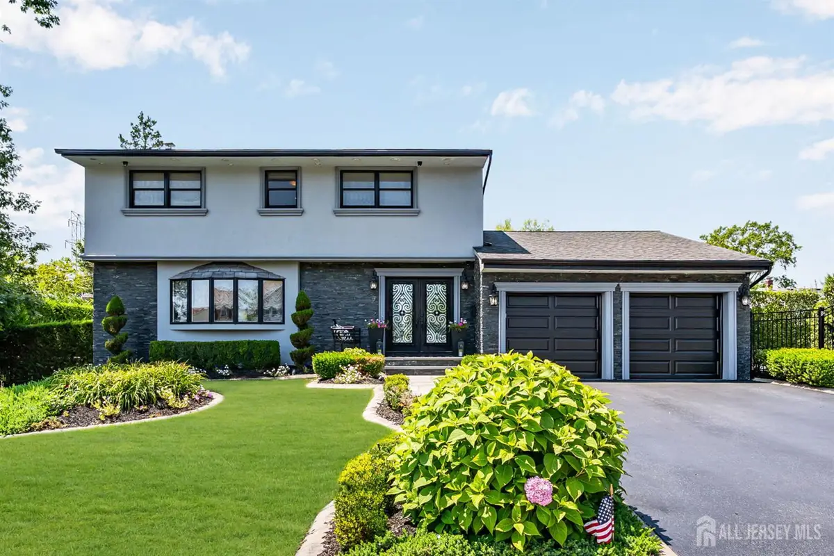 -9 Zaleski Drive, Sayreville, NJ 08872 - #1