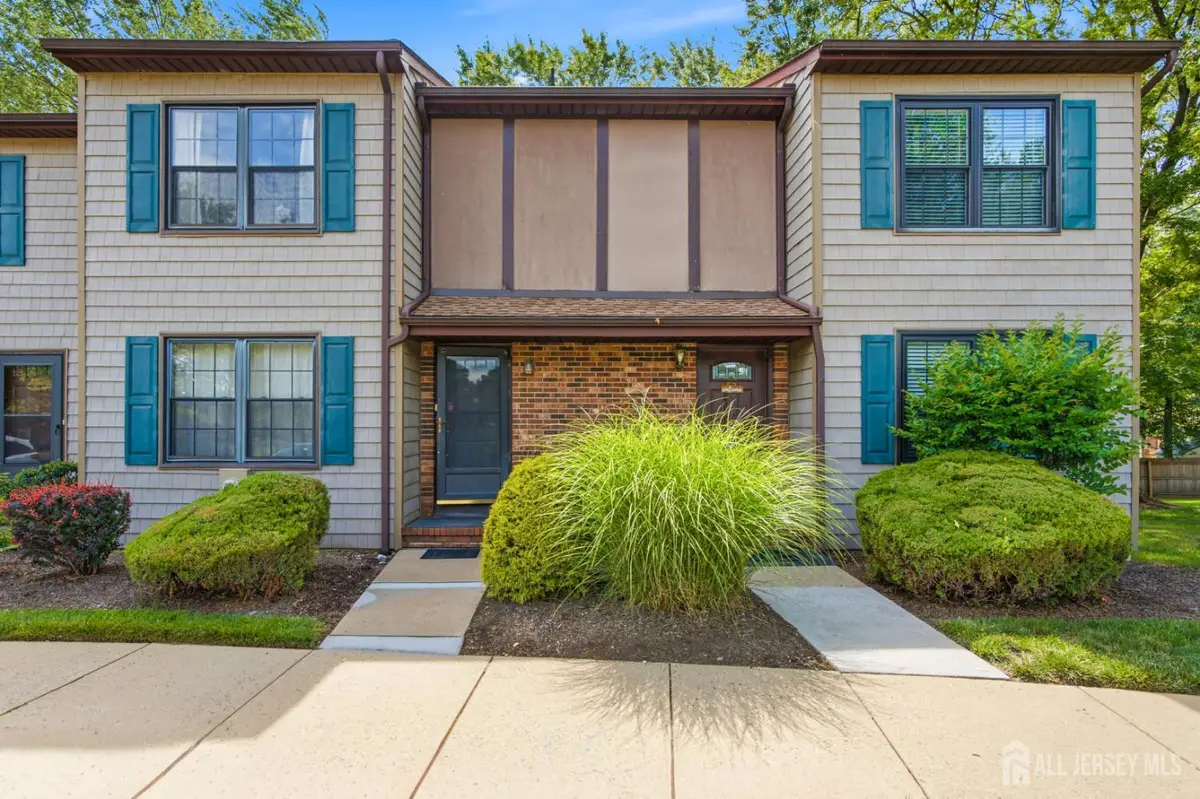 -51 Pheasant Run, Edison, NJ 08820 - #1