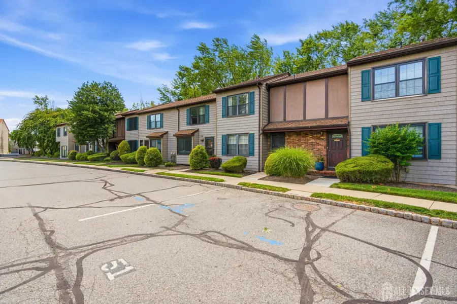 -51 Pheasant Run, Edison, NJ 08820 - #2