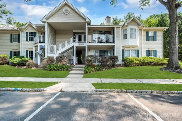 -143 Sapphire Lane, Franklin, NJ 08823