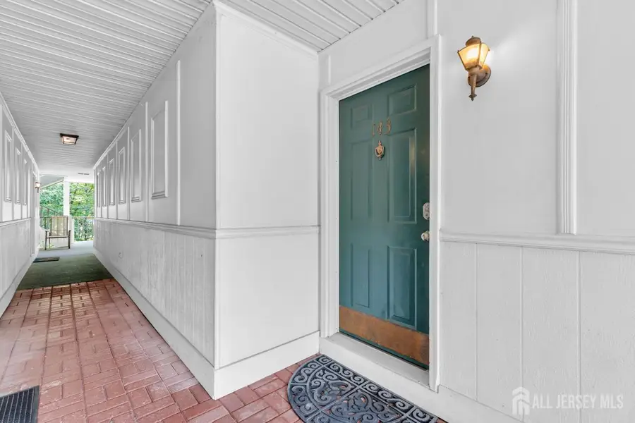 -143 Sapphire Lane, Franklin Park, NJ 08823 - #2