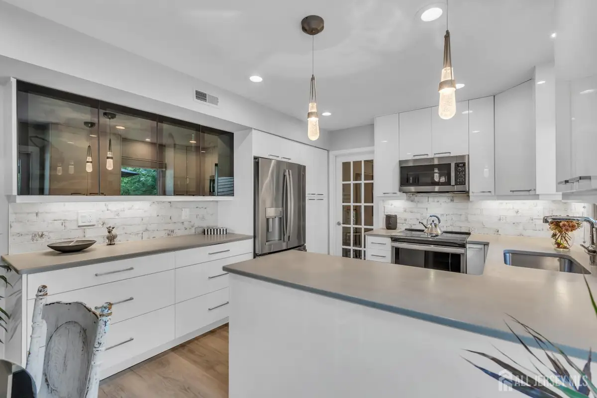 -4 Dennison Place, Plainsboro, NJ 08536 - #1