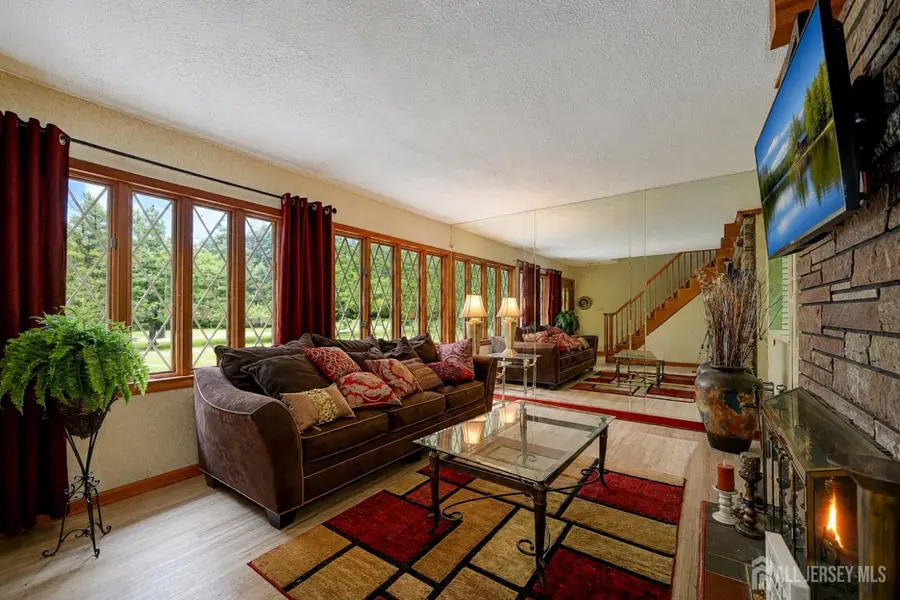 -901 Milton Boulevard, Rahway, NJ 07065 - #3