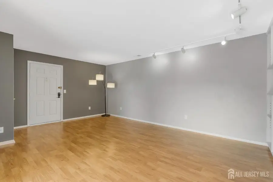 -38 Foxhall Common, Middlesex, NJ 08846 - #3