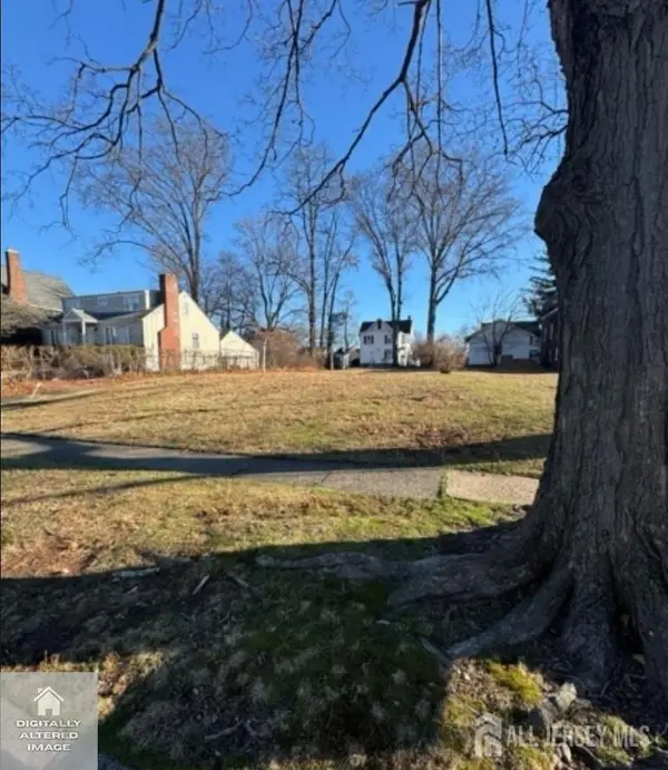 -143 1st Street Street, Dunellen, NJ 08812