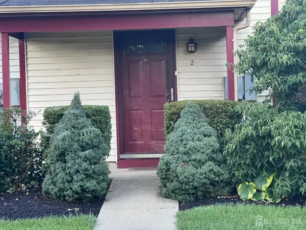 -2 Chadwick Court, Robbinsville, NJ 08691