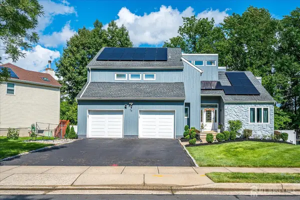 -76 Revere Boulevard, Edison, NJ 08820