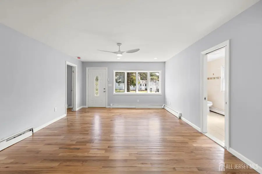 -618 Wood Avenue, North Brunswick, NJ 08902 - #3