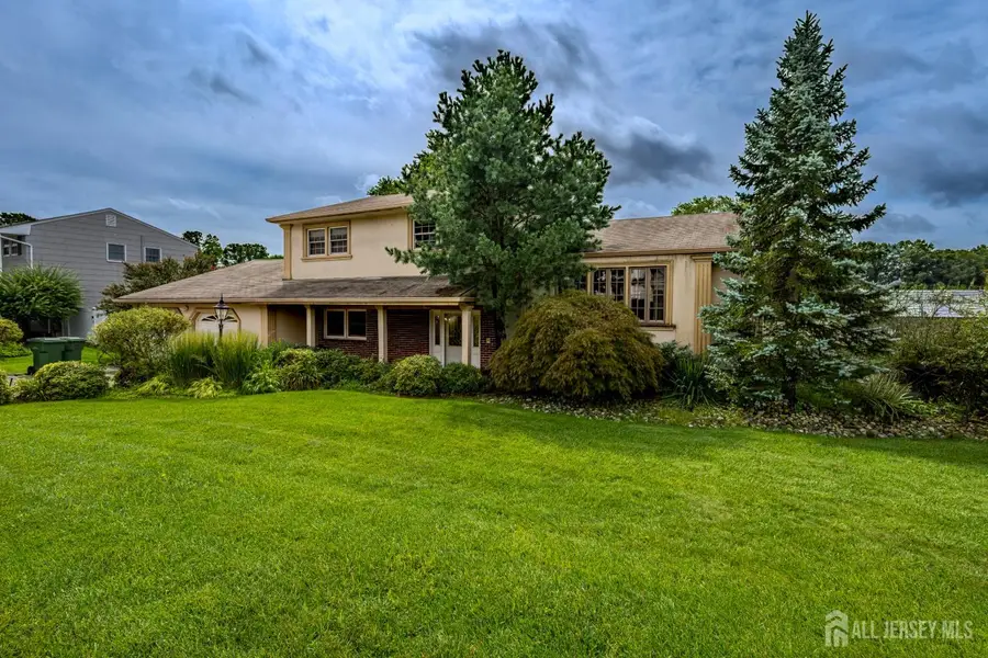 -10 Devonshire Road, Sayreville, NJ 08859 - #3