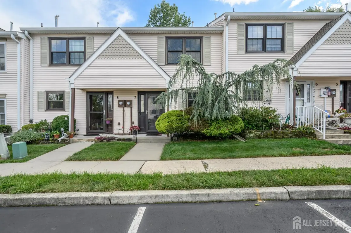 -7 King Charles Court, Englishtown, NJ 07726 - #1