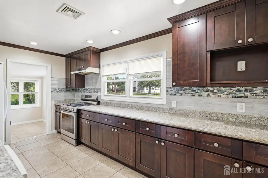 -4 Rachel Terrace, Piscataway, NJ 08854 - #3