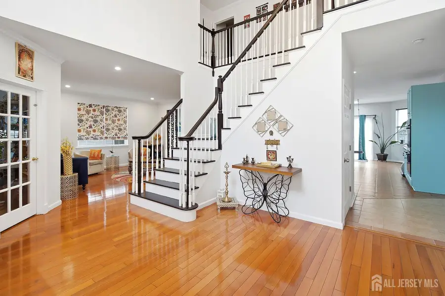 -77 Timberhill Drive, Franklin Park, NJ 08823 - #3