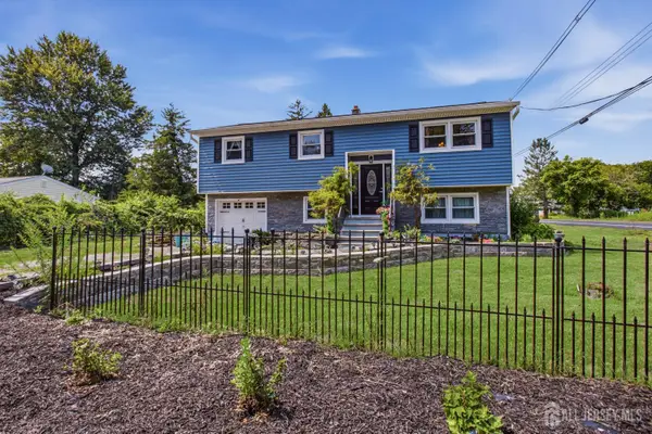 -2 Scenic Drive, Green Twp, NJ 07821