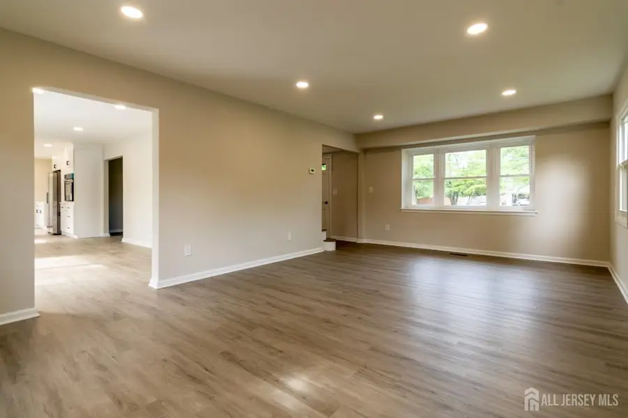 -4 Overbrook Road, Somerset, NJ 08873 - #3