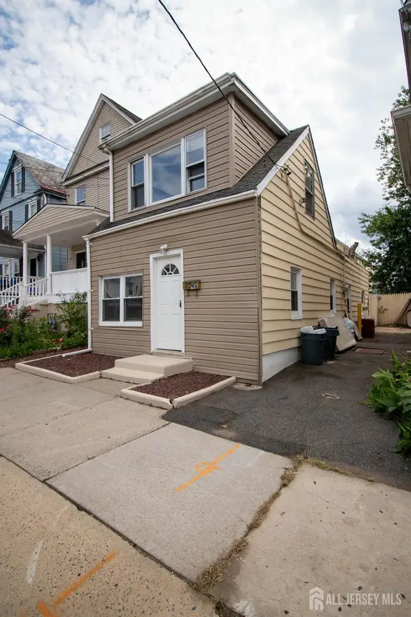 -66 Comstock Street, New Brunswick, NJ 08901