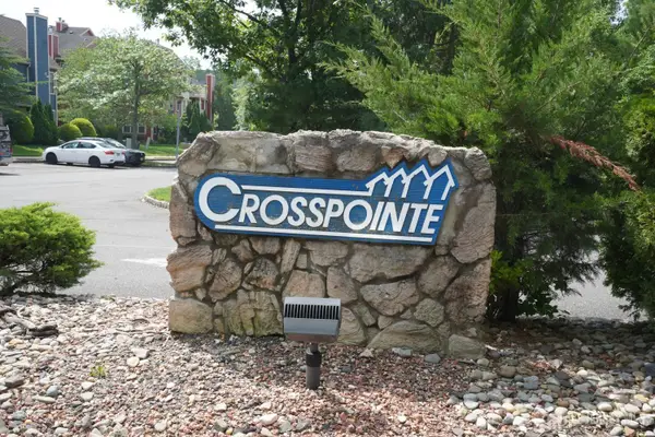 -152 Longfield Court, East Brunswick, NJ 08816