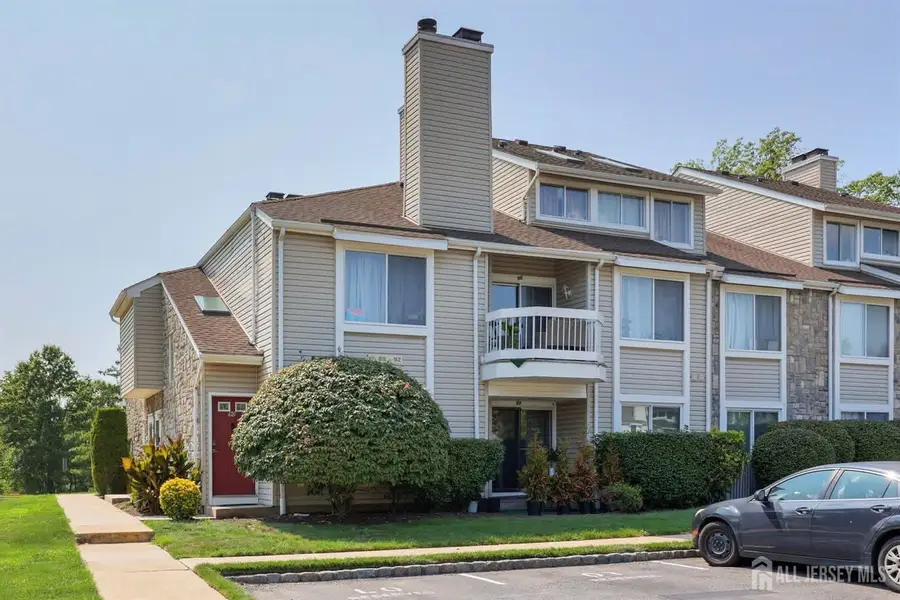 -90 Farnham Square #290, Sayreville, NJ 08859 - #3