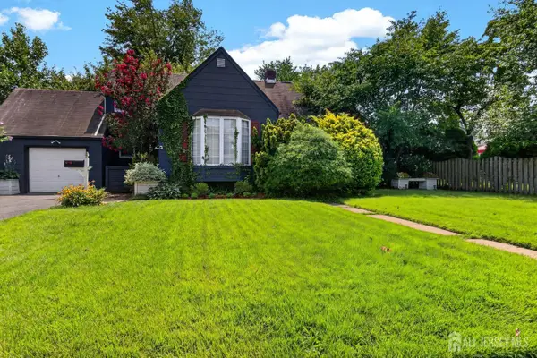 -510 Cook Avenue, Middlesex, NJ 08846
