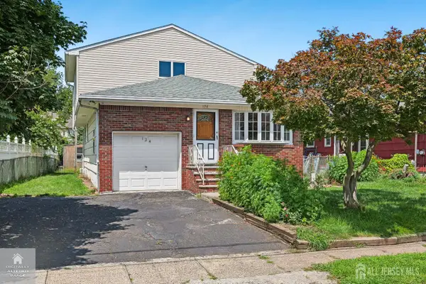 -124 Sonora Avenue, Iselin, NJ 08830