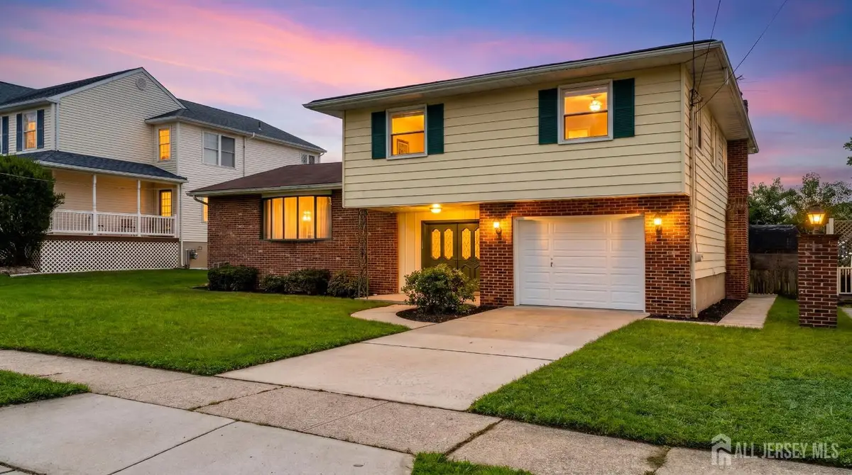 -420 Oakland Avenue, Bellmawr, NJ 08031 - #1