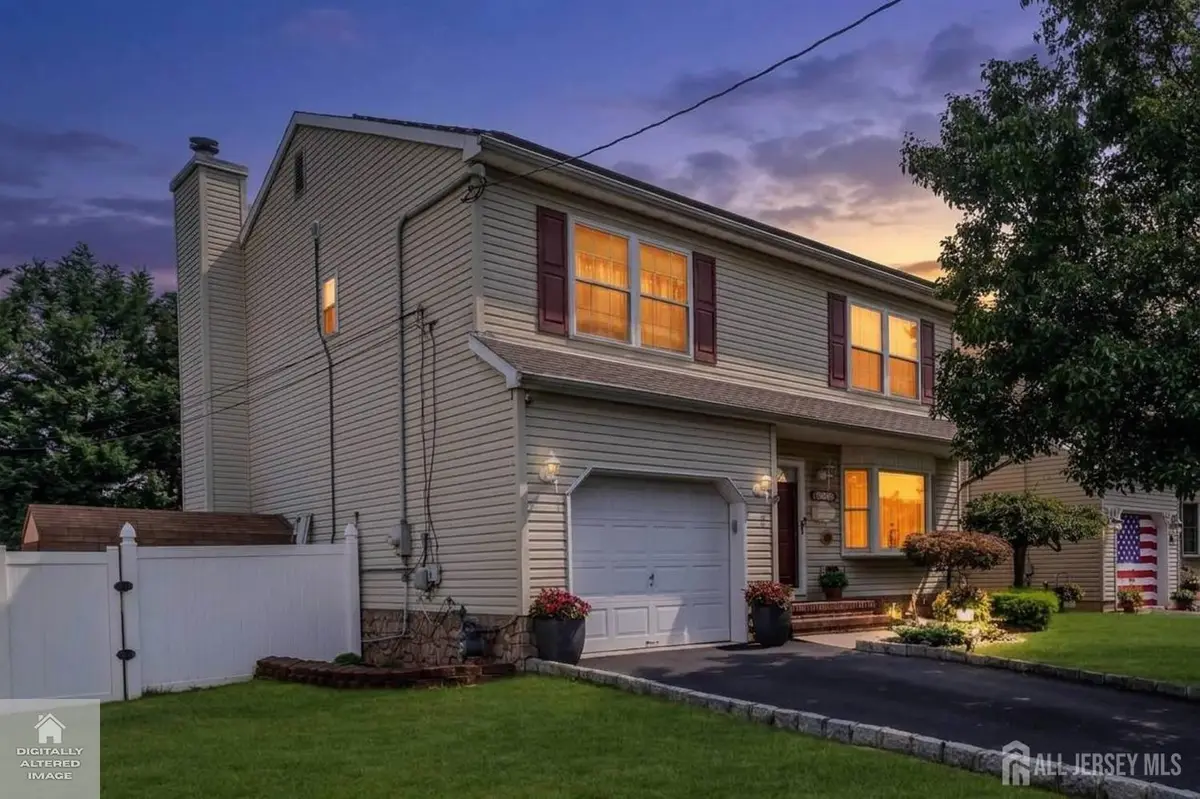 -266 Thomas Street, Woodbridge, NJ 07095 - #1