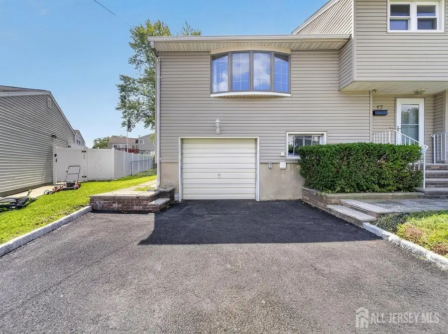 -17 Wedgewood Drive, Carteret, NJ 07008 - #2