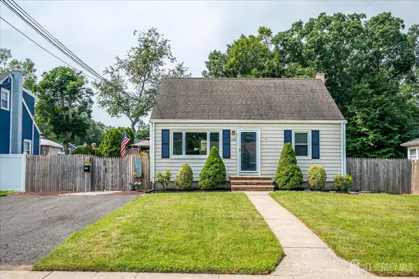 -163 Daniel Street, South Plainfield, NJ 07080
