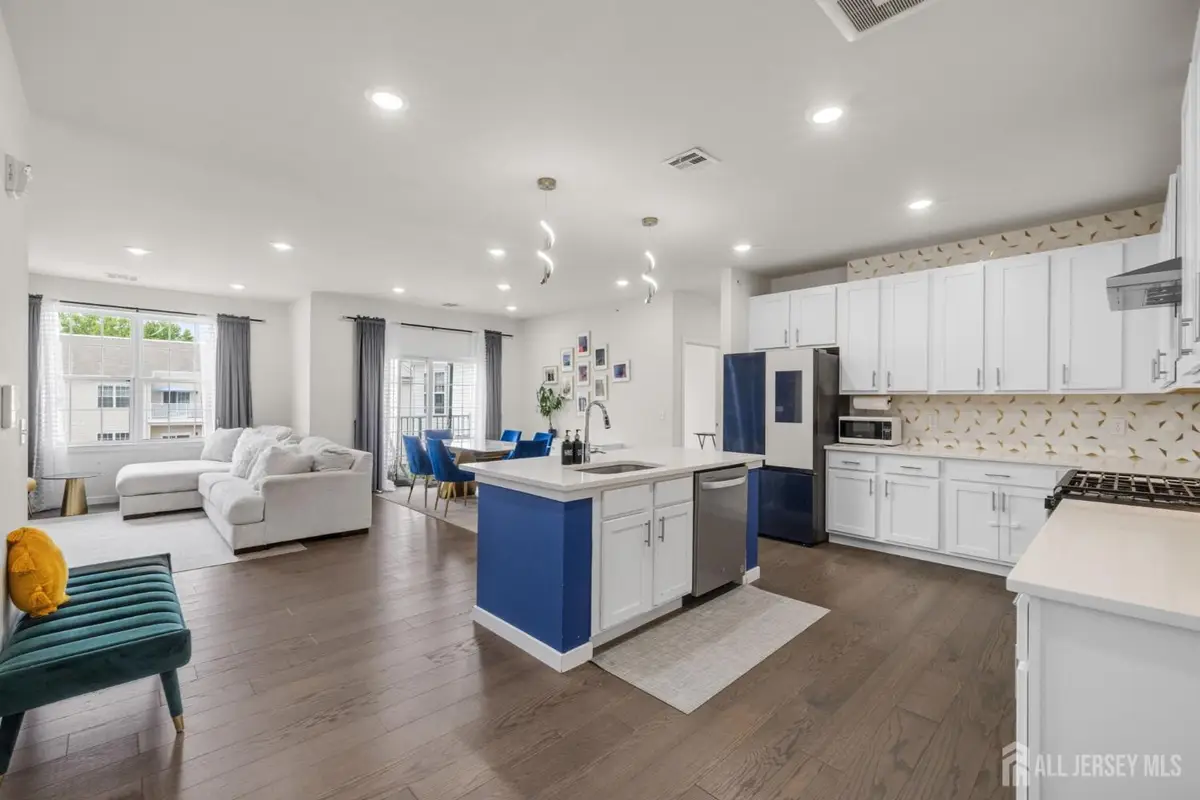 -242 Lorhan Drive, Piscataway, NJ 08854 - #1