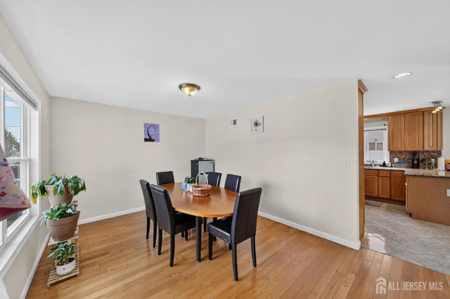 -9 Skitka Avenue, Carteret, NJ 07008 - #3