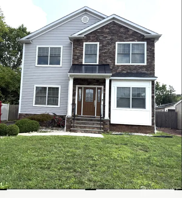 -302 Central Avenue, Edison, NJ 08817