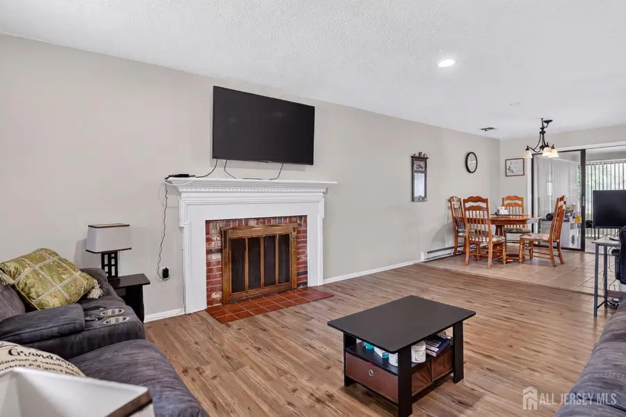 -130-A Balsam Plaza, Monroe, NJ 08831 - #2