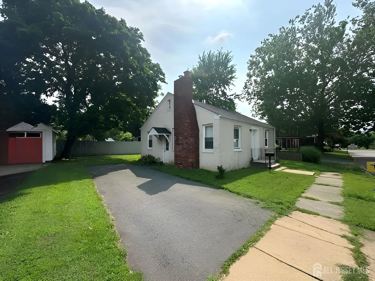 -24 Seminary Avenue, Hopewell, NJ 08525 - #1