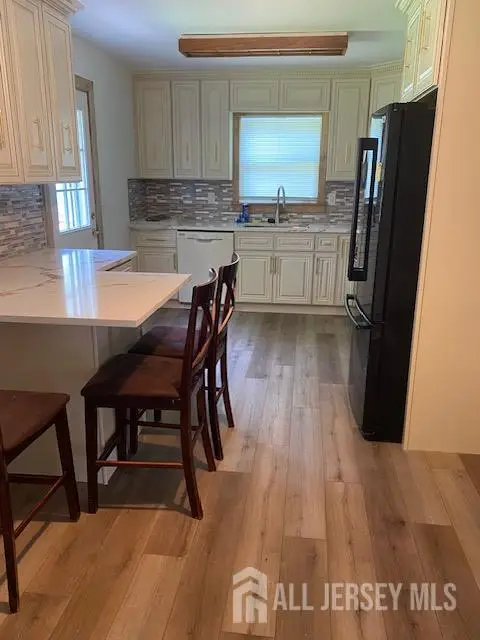 -204 Marlin Drive, Fords, NJ 08863 - #2