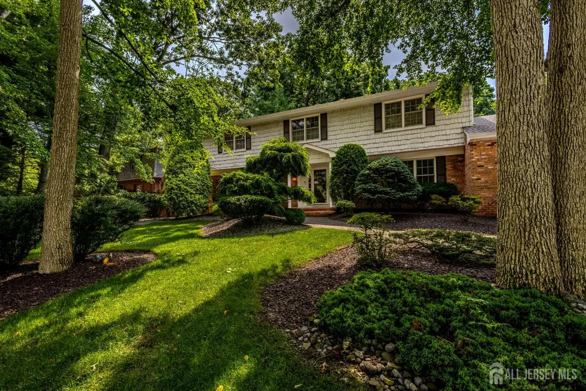 -6 Burlington Lane, East Brunswick, NJ 08816 - #1